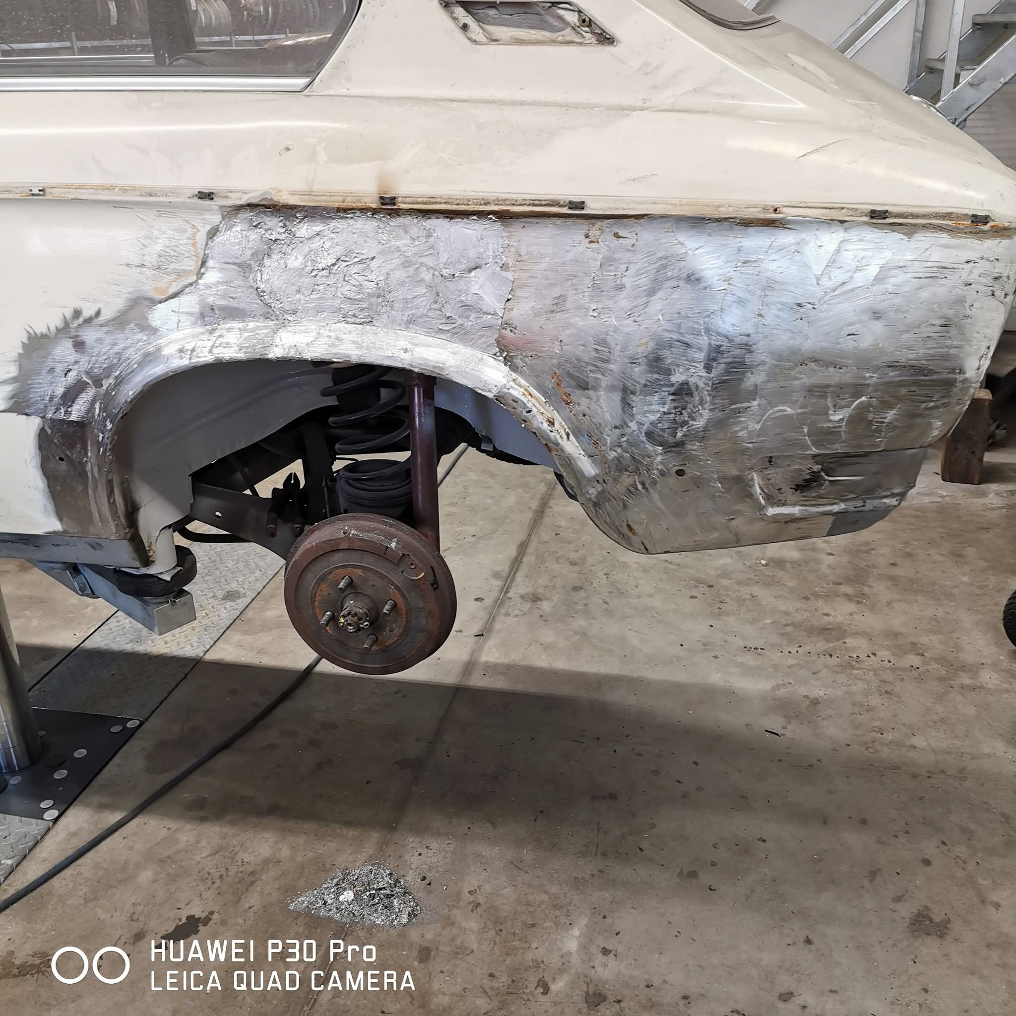 BMW E21 – projekt